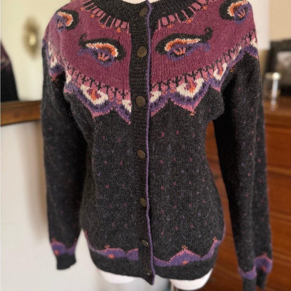 Woolrich Dark Grey and Purple Patterned Cardigan
